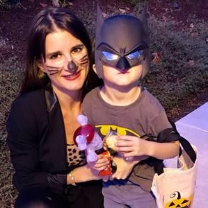 Meet your Posher, Leslie